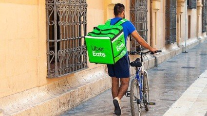 Delivery Hero bevestigt overnamegesprekken met Uber